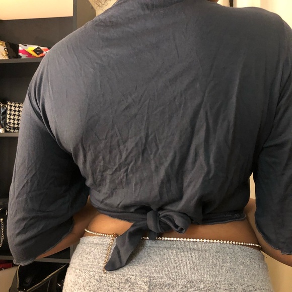 GREYBTIE UP TOP - Picture 1 of 2